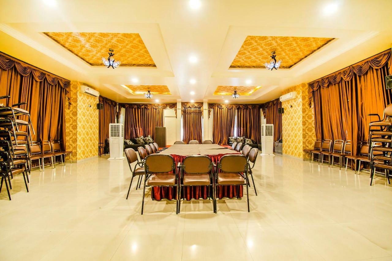 Fabhotel Prime Sanket Inn, Phoenix Mall Hinjawadi Exterior photo